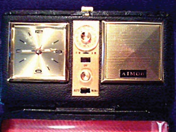 CLOCK RADIO